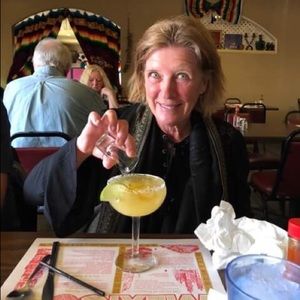 Meet your Posher, Lori